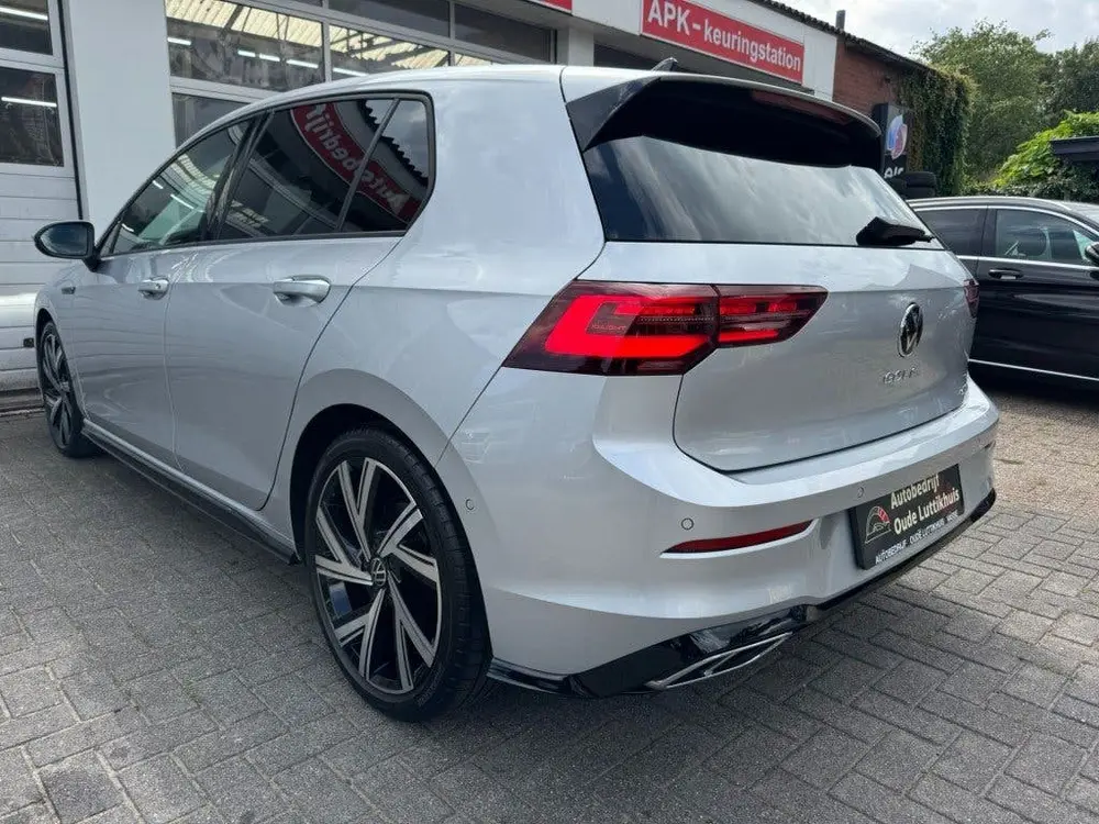 Volkswagen GOLF 1.5 eTSI 150PK DSG R-Line Camera ACC IQ.Ligh uit 2020, foto 17