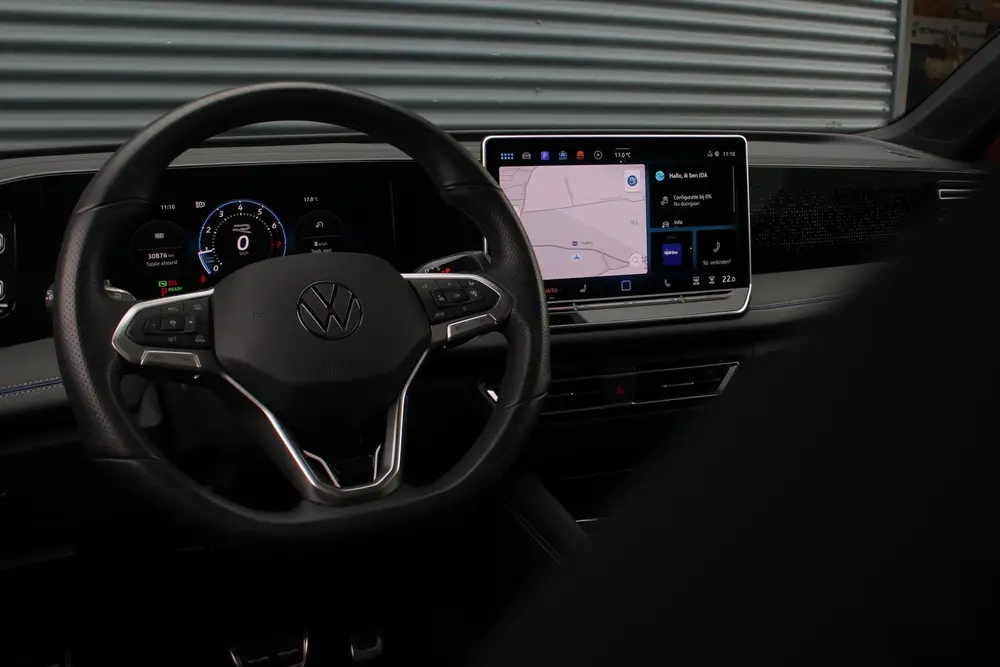 Volkswagen Tiguan 1.5 eTSI 150pk DSG R-Line Black Style uit 2024, foto 13