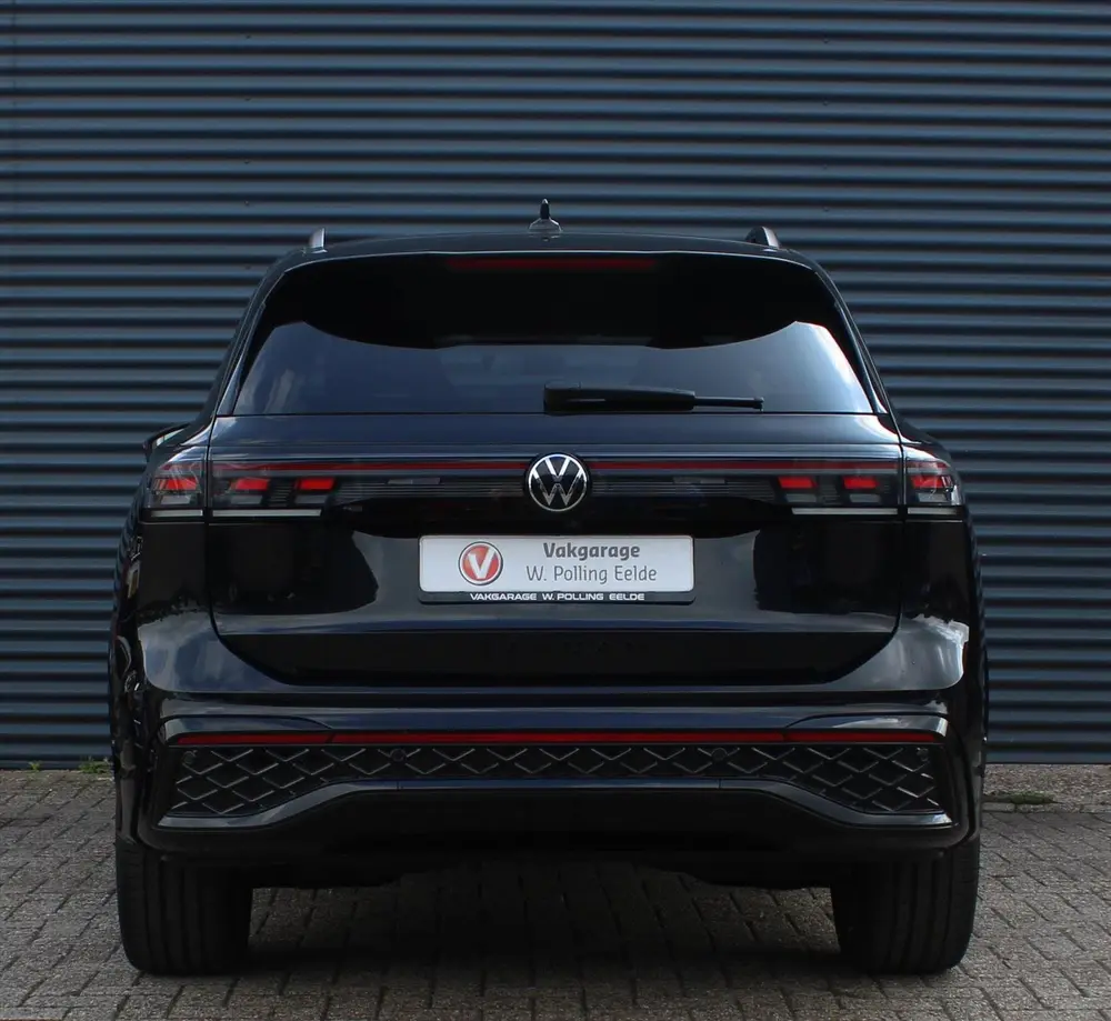 Volkswagen Tiguan 1.5 eTSI 150pk DSG R-Line Black Style uit 2024, foto 9