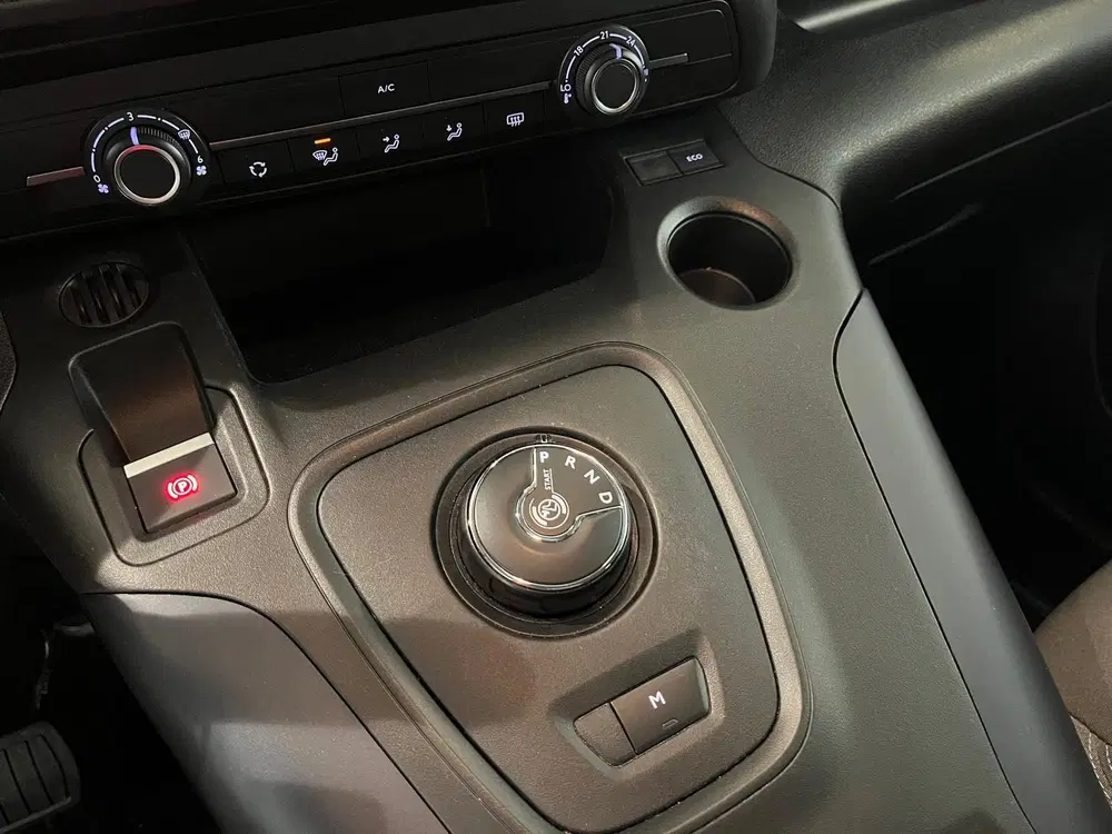 Peugeot Rifter L2 Rolstoelauto Automaat 5+1 uit 2022, foto 17