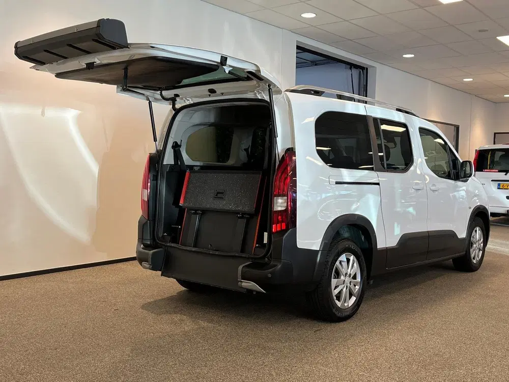 Peugeot Rifter L2 Rolstoelauto Automaat 5+1 uit 2022, foto 5