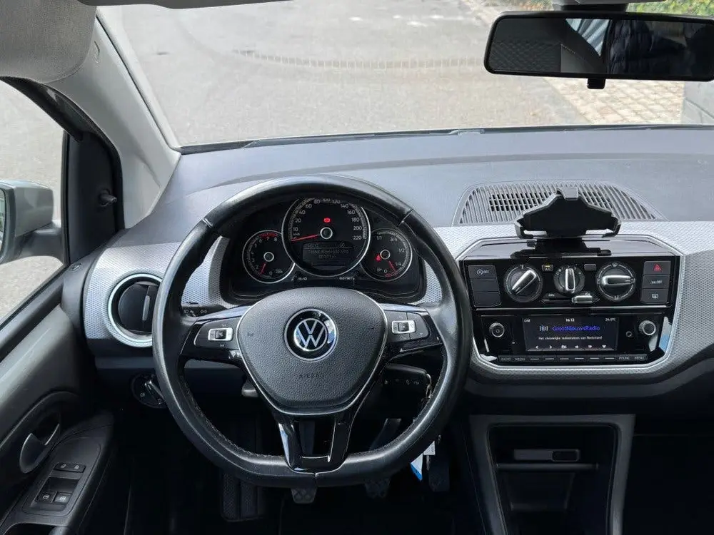 Volkswagen UP 1.0 Active 5-drs LM velgen PDC Camera Cruise c uit 2021, foto 6