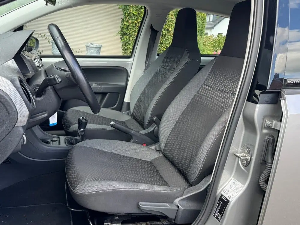 Volkswagen UP 1.0 Active 5-drs LM velgen PDC Camera Cruise c uit 2021, foto 7