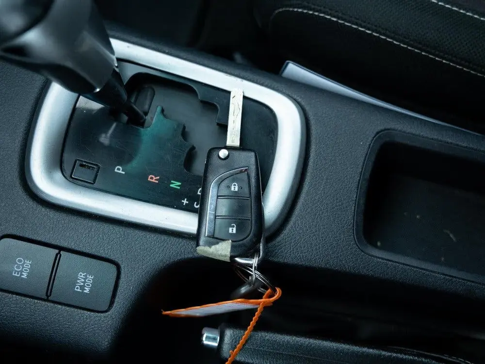 Toyota Hilux 2.4 D-4D-F Double Cab Professional Automaa uit 2019, foto 19