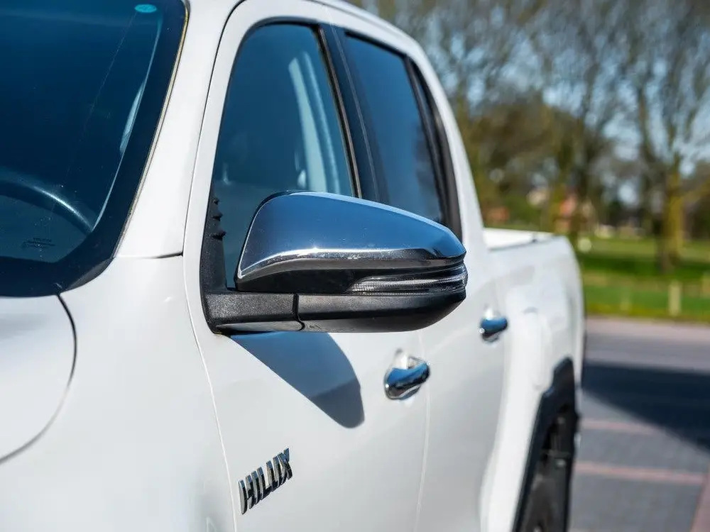 Toyota Hilux 2.4 D-4D-F Double Cab Professional Automaa uit 2019, foto 20