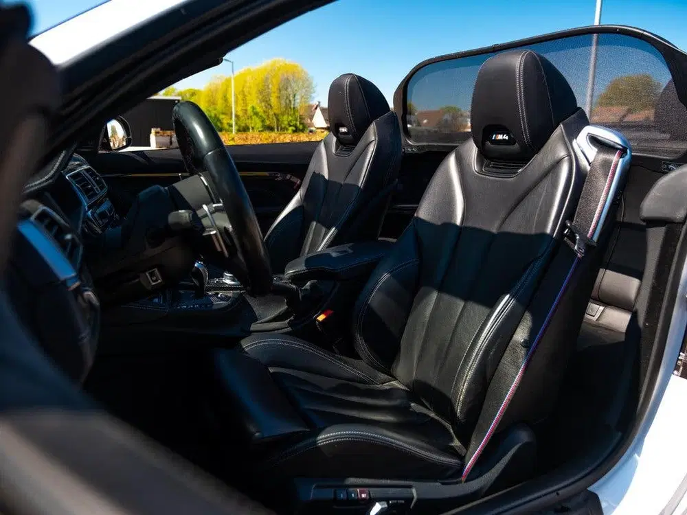 BMW 4-serie Cabrio M4 uit 2019, foto 3