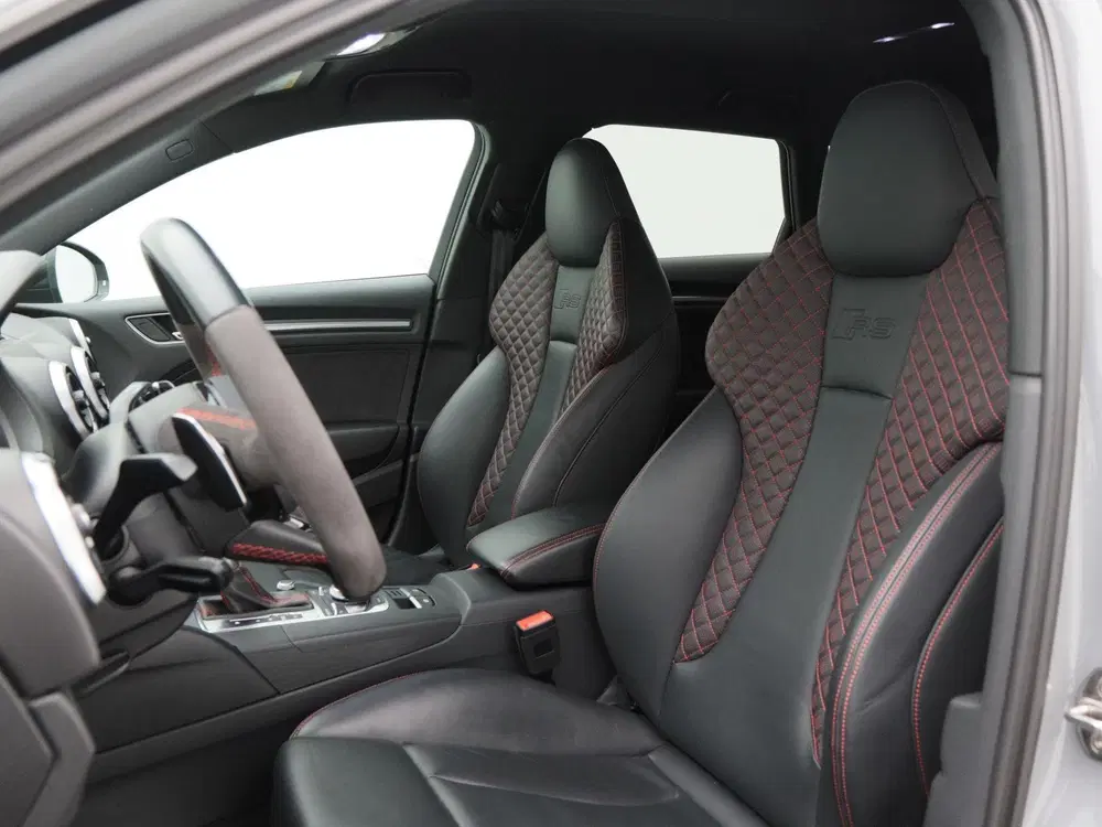 Audi RS3 2.5 TFSi 400 Pk quattro uit 2020, foto 5