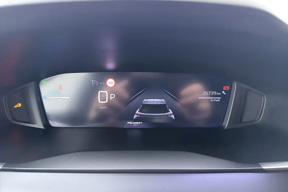 Peugeot 2008 158 PK Aut. Hybrid Allure Half-Leder Clima uit 2025, foto 18