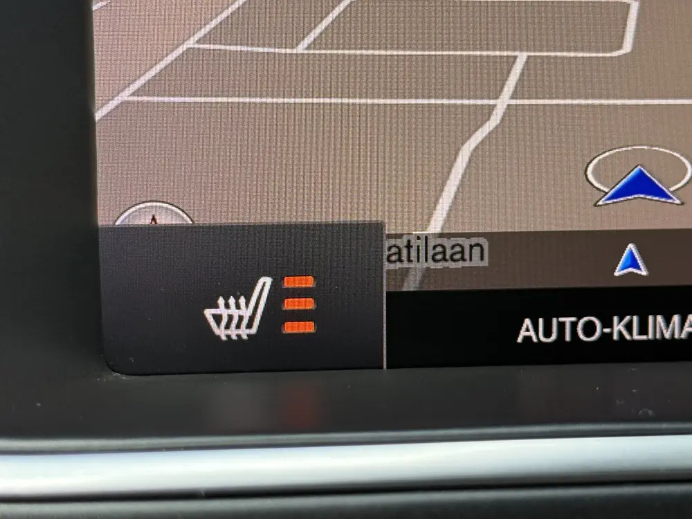 Volvo V40 1.5 T3 Polar+ Sport Automaat R-Design/Pano/Navigat uit 2019, foto 19
