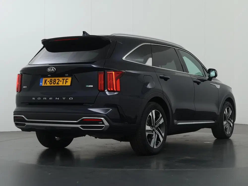 Kia Sorento 1.6 T-GDI Plug-in Hybrid 4WD ExecutiveLine uit 2021, foto 2