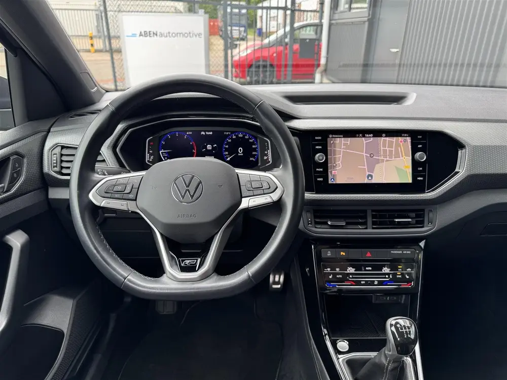 Volkswagen T-Cross 1.0 TSI 110PK R-Line (ACC|CAMERA|18"|4-SE uit 2022, foto 6