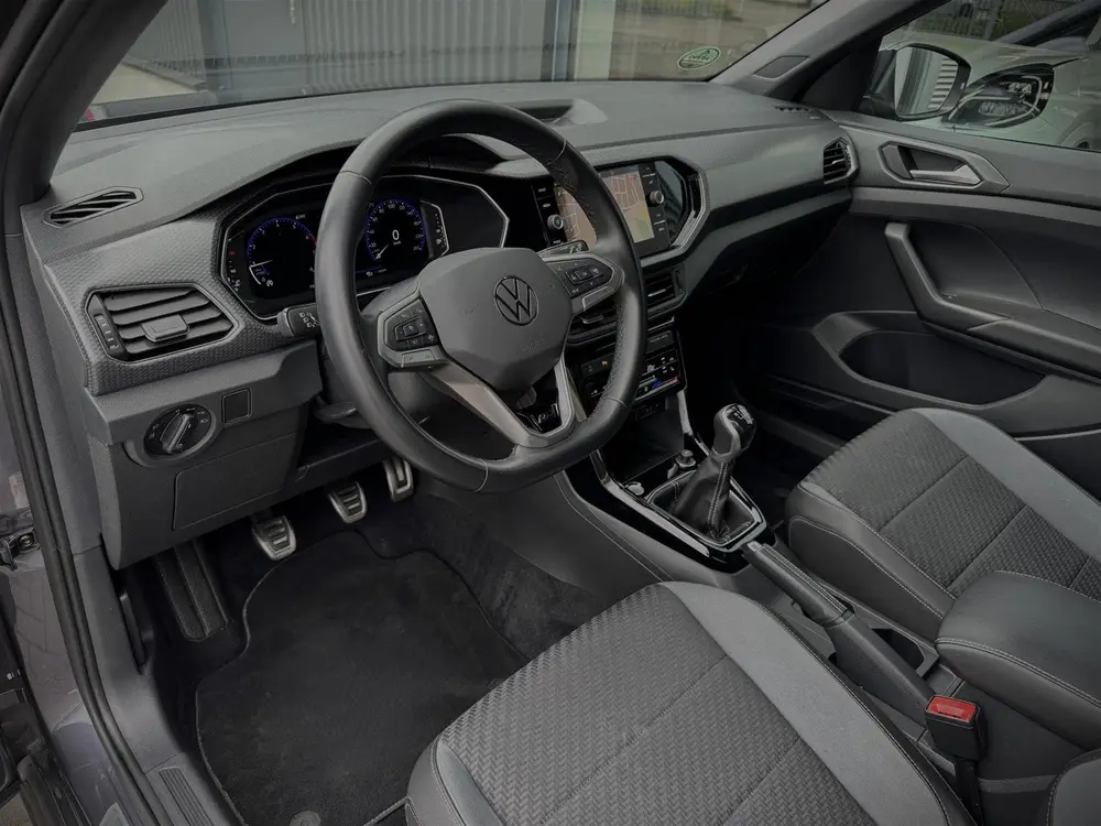 Volkswagen T-Cross 1.0 TSI 110PK R-Line (ACC|CAMERA|18"|4-SE uit 2022, foto 7