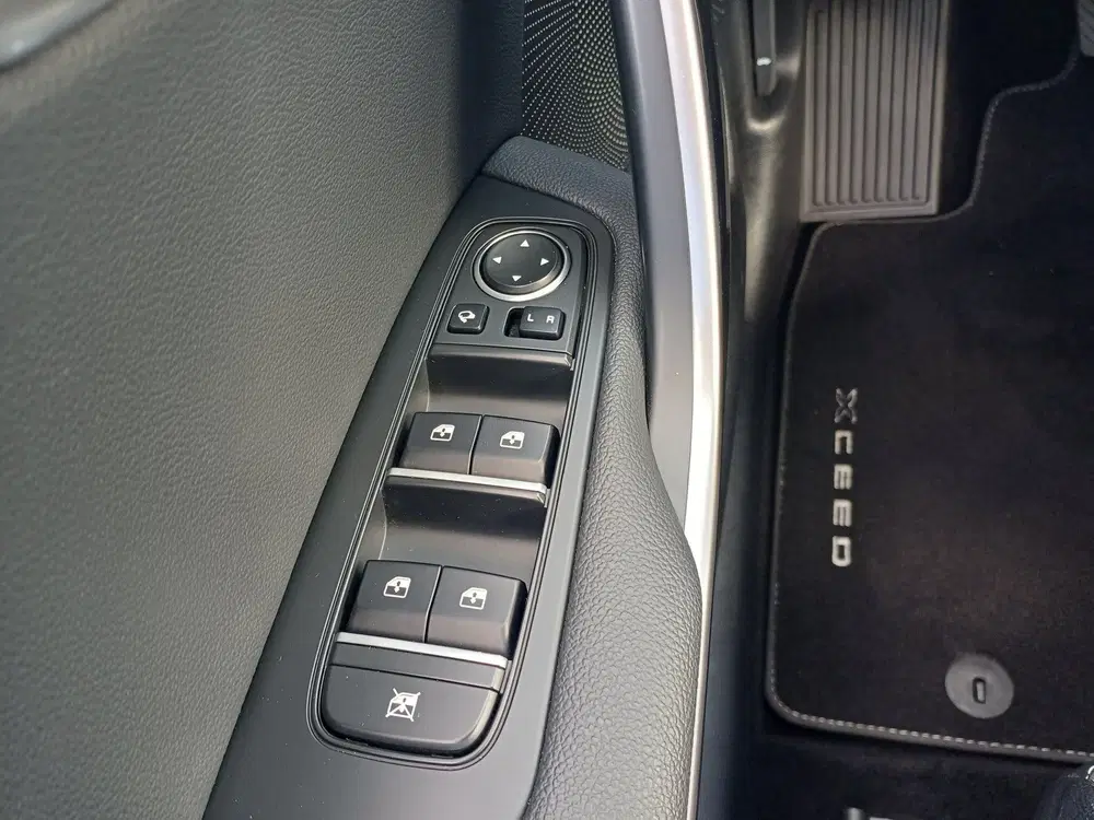 Kia XCeed 1.0 T-GDi DynamicPlusLine uit 2023, foto 14