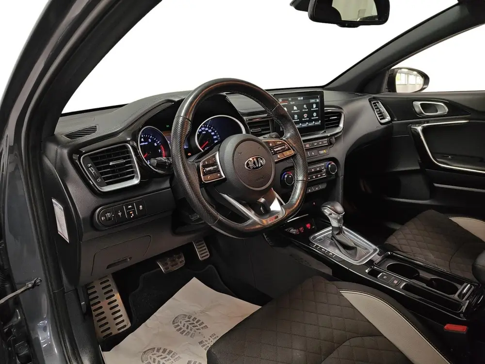 Kia ProCeed 1.4 T-GDI GT-Line uit 2019, foto 20