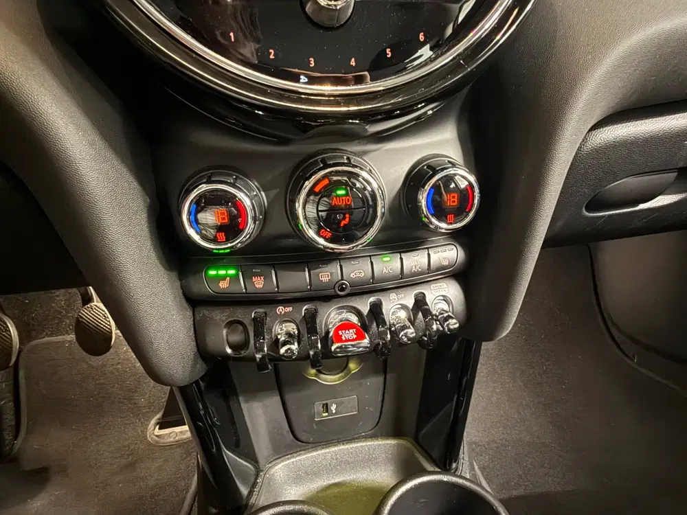 Mini One 1.5 One Essential uit 2022, foto 19