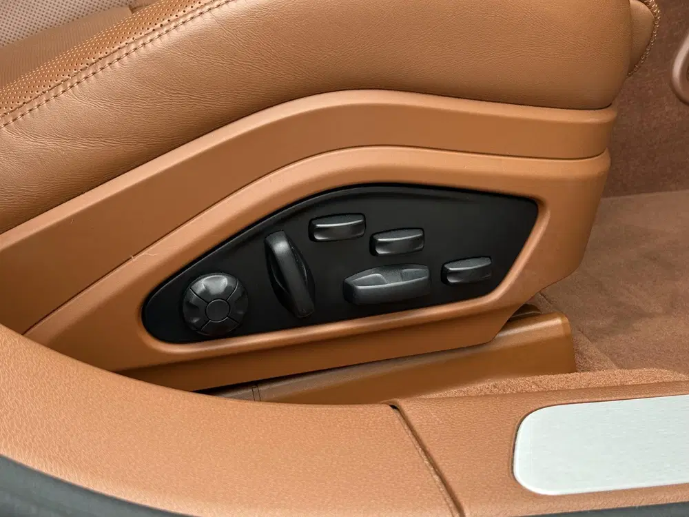 Porsche Panamera 2.9 4S E-Hybrid SPORTUITLAAT uit 2021, foto 19
