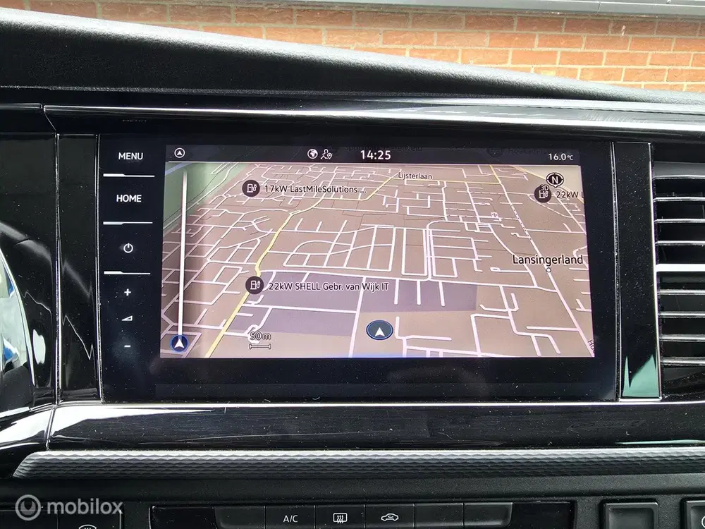 Volkswagen Transporter 2.0 TDI L2H1 30 DC Bulli uit 2020, foto 16