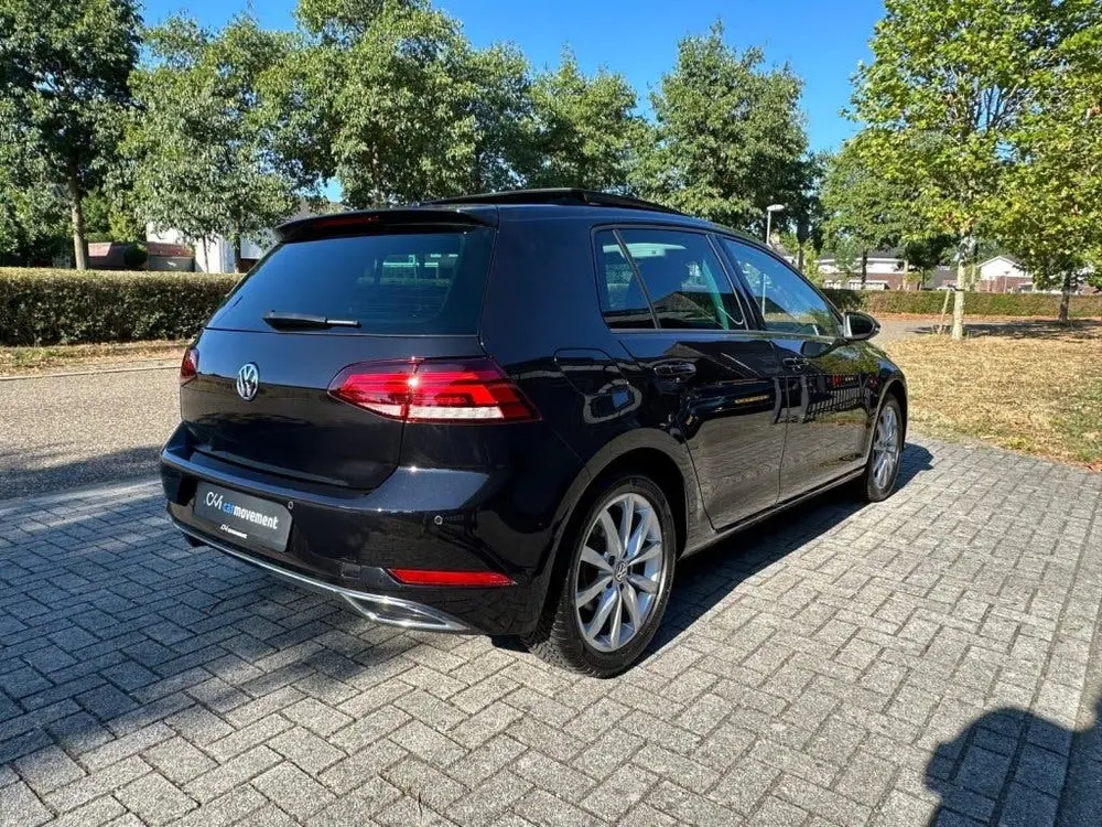 Volkswagen Golf 1.5 TSI Highline Aut. I Pano I Navi I Stoelv uit 2019, foto 14