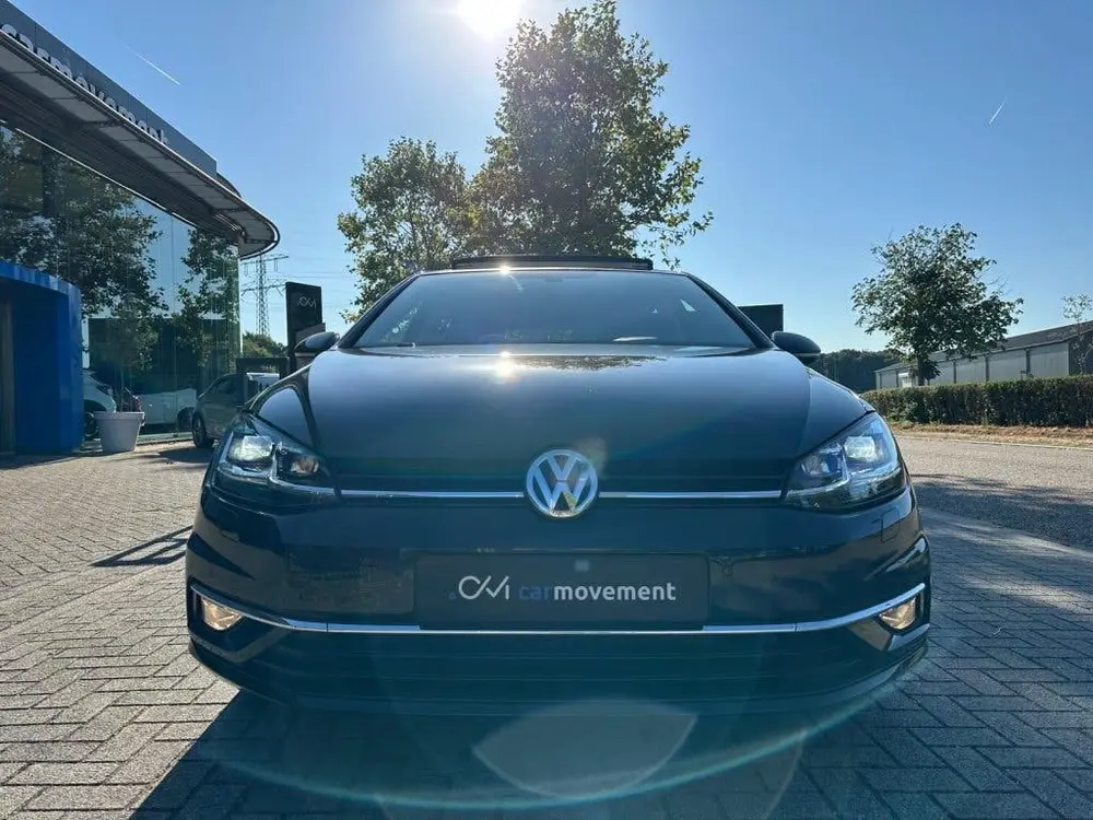 Volkswagen Golf 1.5 TSI Highline Aut. I Pano I Navi I Stoelv uit 2019, foto 4