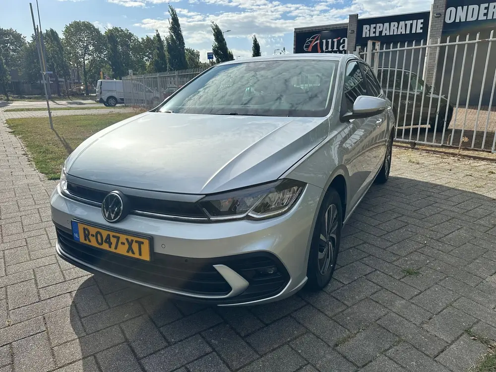 Volkswagen Polo 1.0 TSI Life Business uit 2022, foto 2