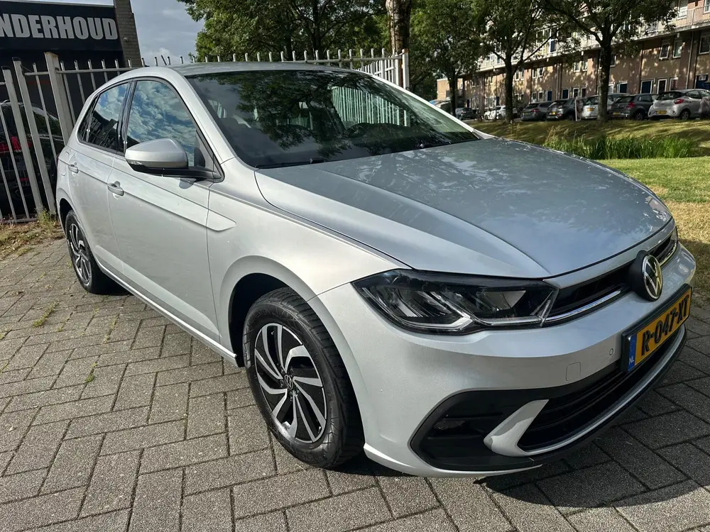 Volkswagen Polo 1.0 TSI Life Business uit 2022, foto 3