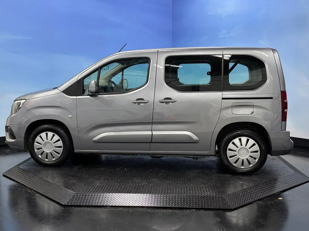Opel Combo Life Turbo Edition uit 2019, foto 5