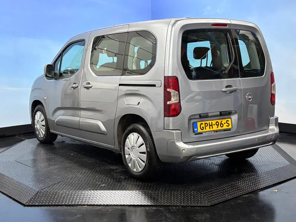 Opel Combo Life Turbo Edition uit 2019, foto 6