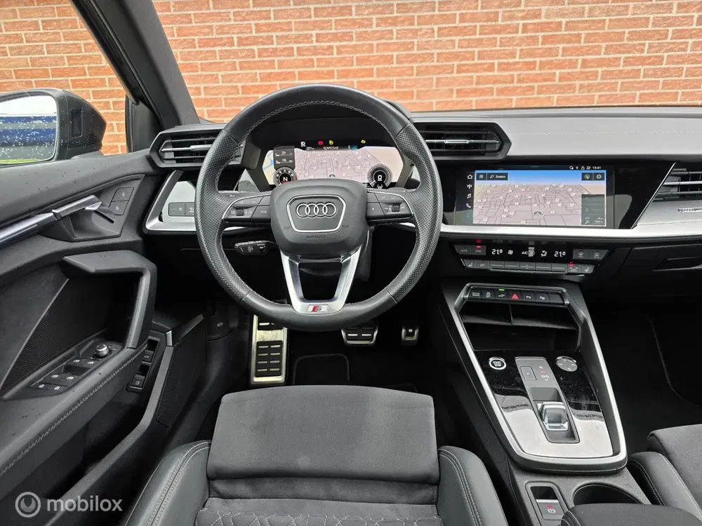 Audi A3 45 TFSI e S edition Competition BOMVOL uit 2022, foto 12