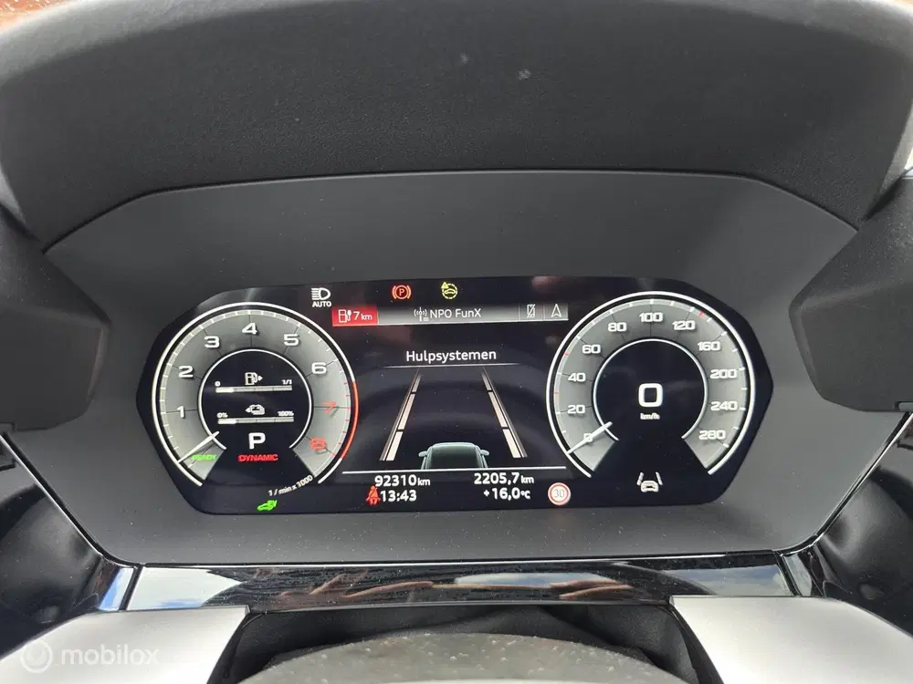 Audi A3 45 TFSI e S edition Competition BOMVOL uit 2022, foto 13