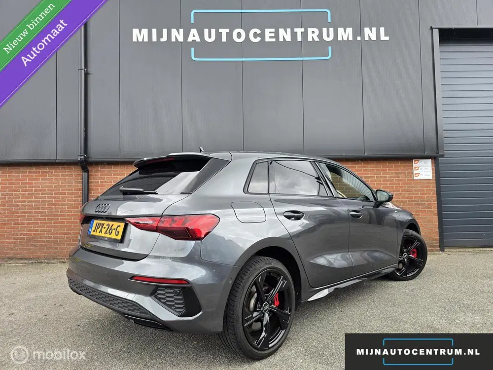 Audi A3 45 TFSI e S edition Competition BOMVOL uit 2022, foto 2