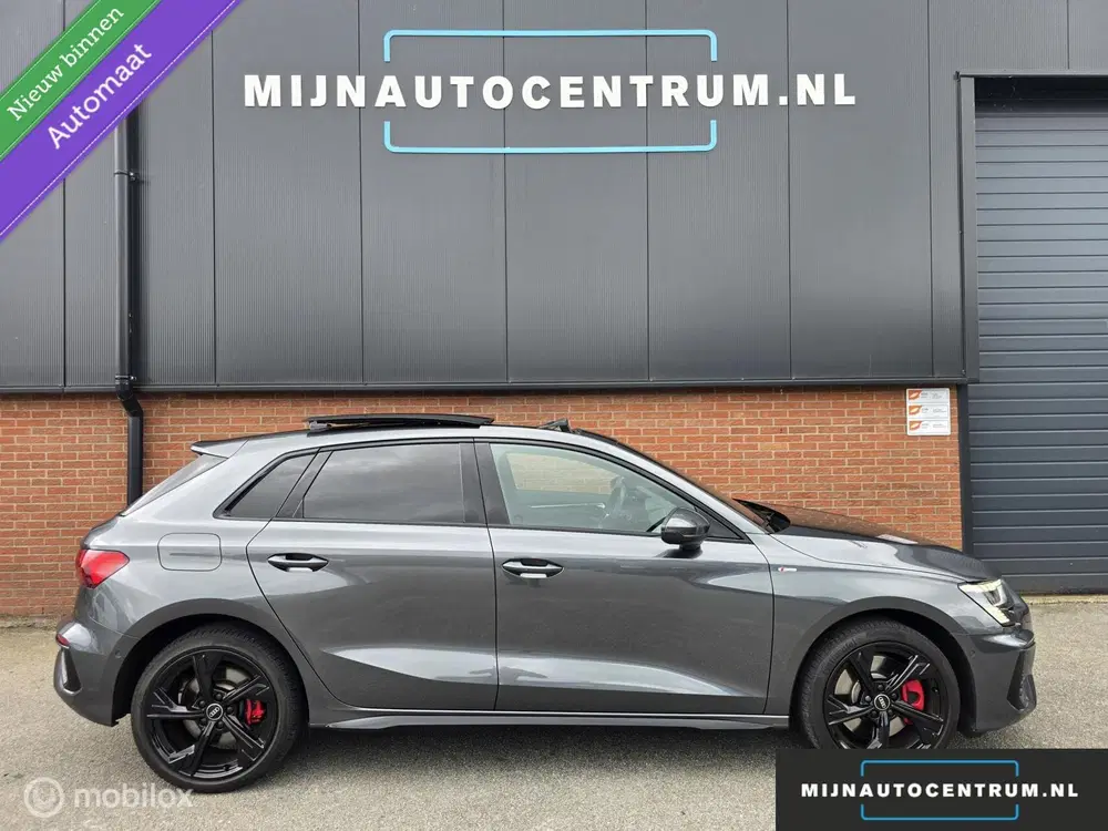 Audi A3 45 TFSI e S edition Competition BOMVOL uit 2022, foto 3
