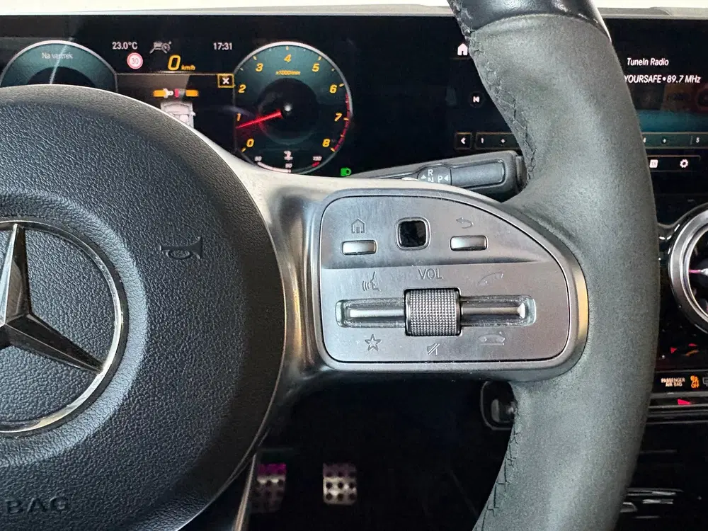Mercedes-Benz GLA 250 4MATIC AMG-line NIGHT PAKKET*Pano*Stoe uit 2020, foto 14