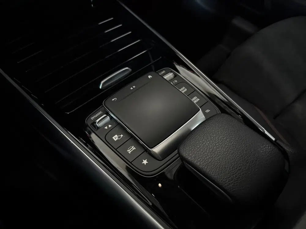 Mercedes-Benz GLA 250 4MATIC AMG-line NIGHT PAKKET*Pano*Stoe uit 2020, foto 16