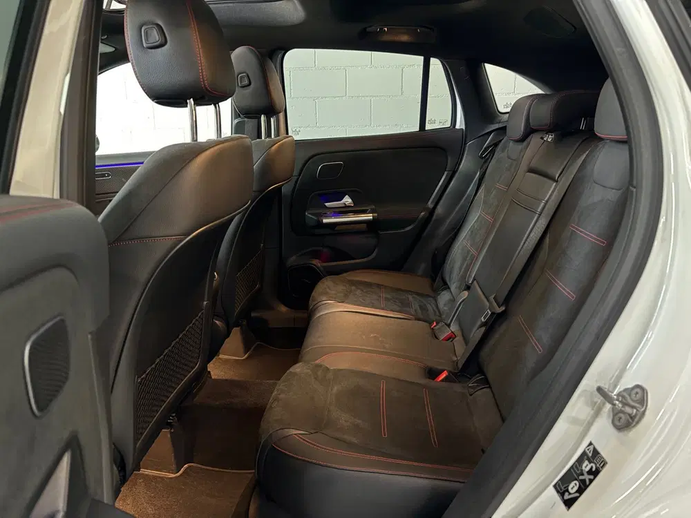 Mercedes-Benz GLA 250 4MATIC AMG-line NIGHT PAKKET*Pano*Stoe uit 2020, foto 6