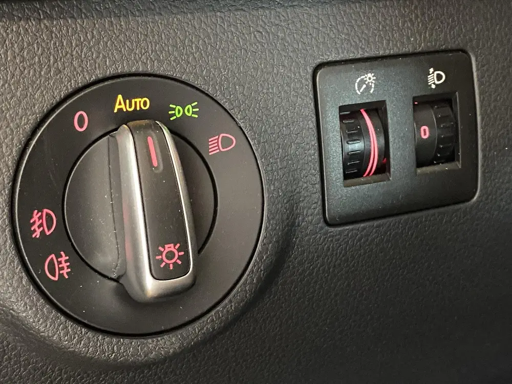 Volkswagen Caddy L1 Rolstoelauto Automaat 3+1 uit 2019, foto 20