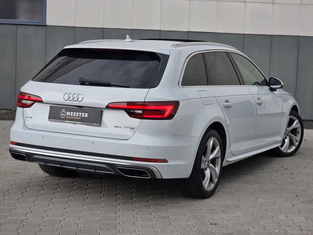 Audi A4 40 TFSI S line uit 2019, foto 13