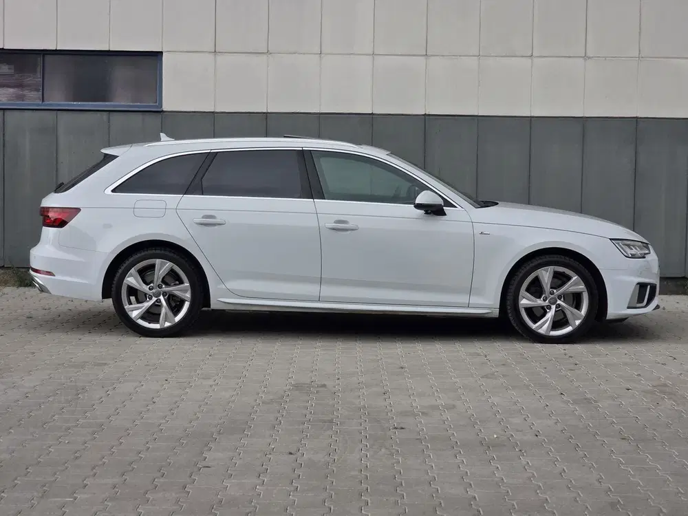 Audi A4 40 TFSI S line uit 2019, foto 17