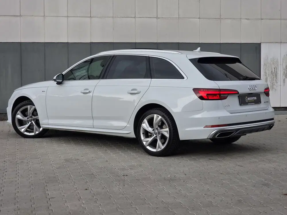 Audi A4 40 TFSI S line uit 2019, foto 9