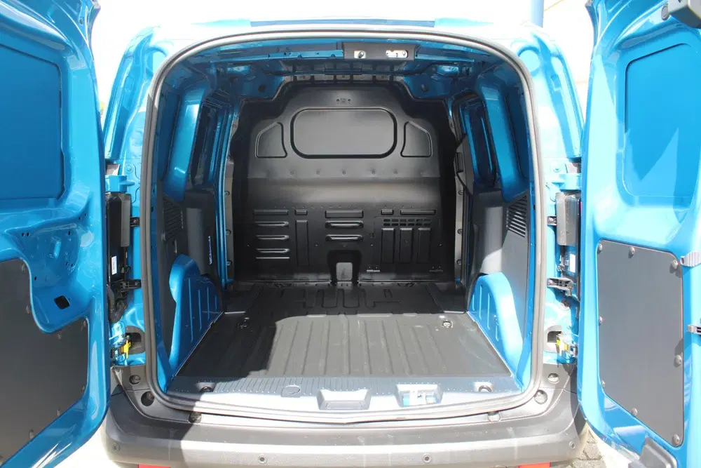 Ford Transit Courier Limited 44 kWh uit 2025, foto 5