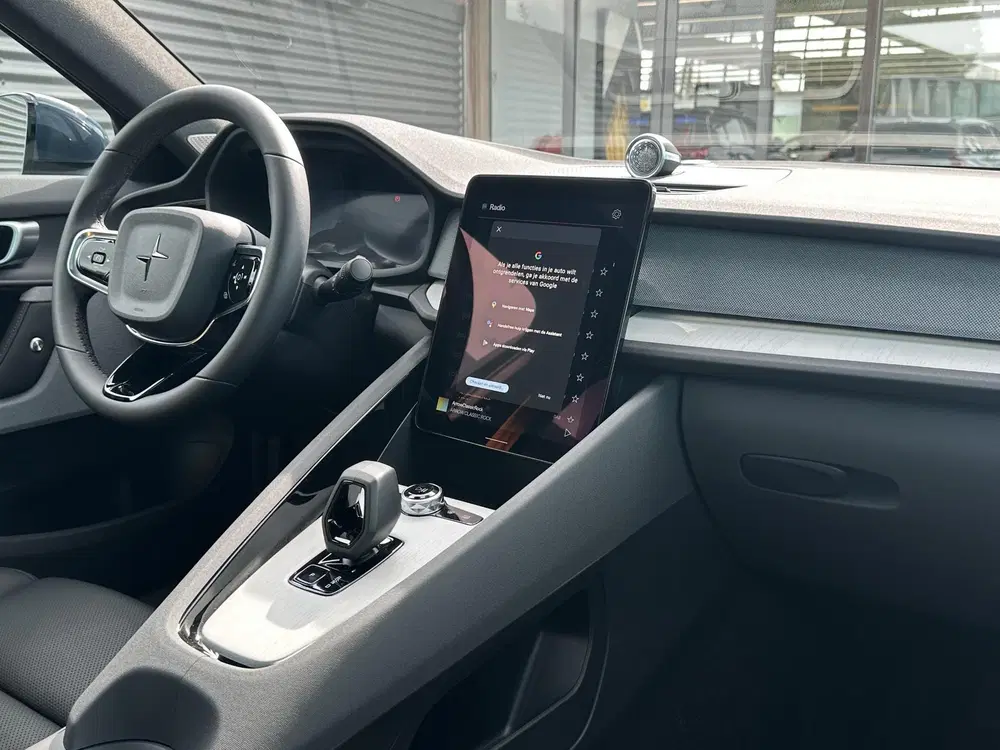 Polestar 2 Long Range Dual Motor Performance Prime 82 uit 2026, foto 3