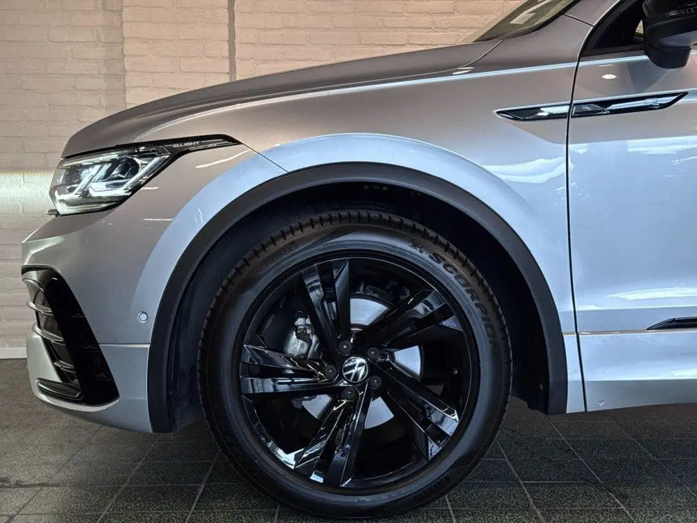 Volkswagen Tiguan 1.5 TSI R-Line Business Black Style Pano T uit 2023, foto 8