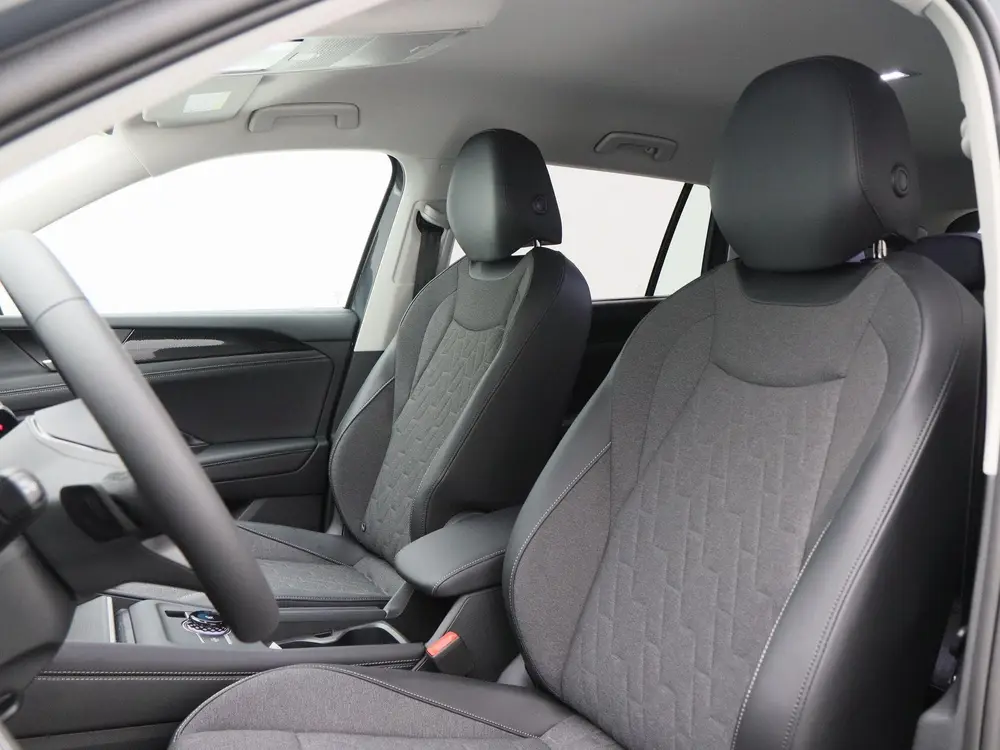 Volkswagen Tayron Life Edition 1.5 eTSi 150 Pk Automaat 7-Pe uit 2026, foto 20