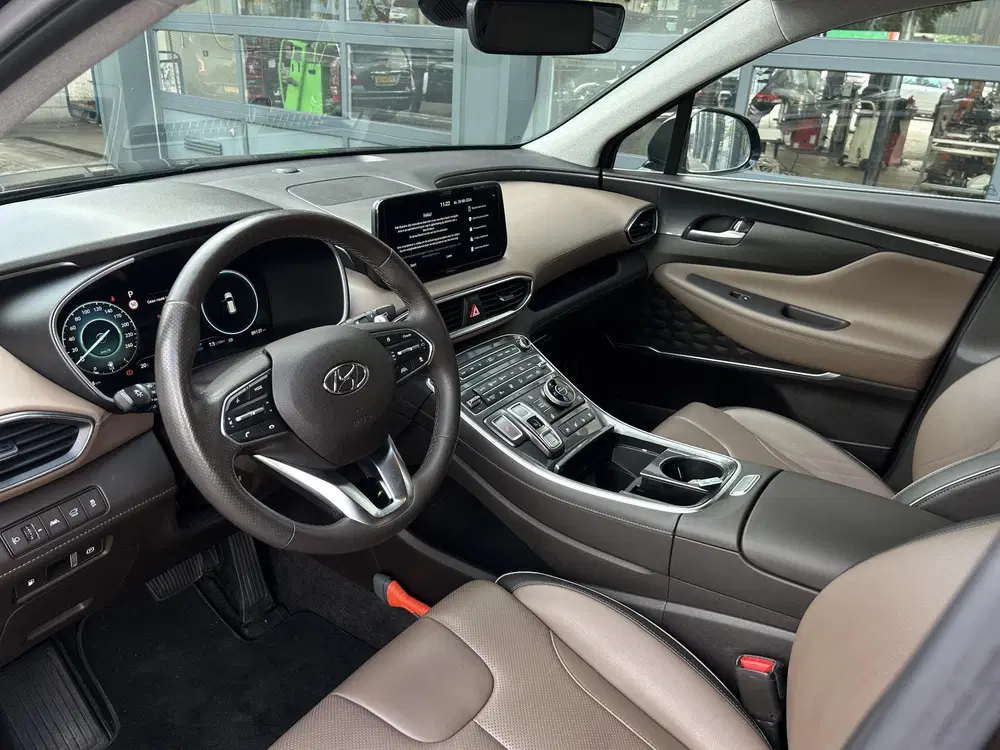 Hyundai SANTA FE 1.6 T-GDI PHEV Premium 7p. uit 2021, foto 3