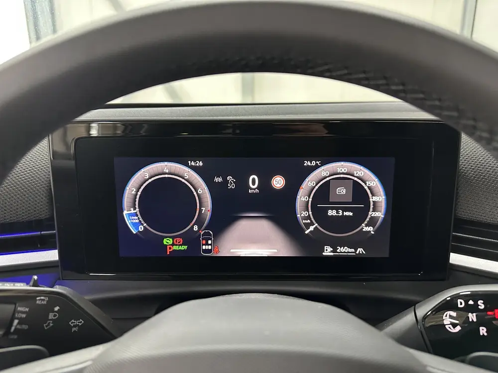 Volkswagen T-Roc 1.5 eTsi R-Line First Edition | H&K | Trekh uit 2026, foto 13