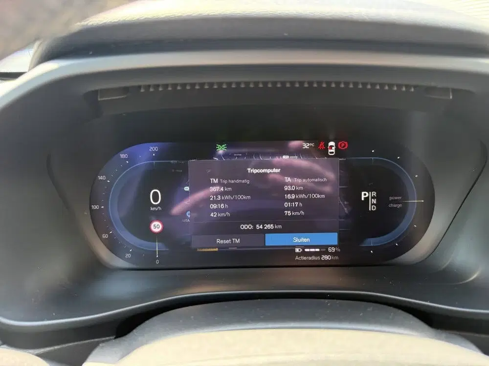 Volvo C40 Ultimate 69 kWh uit 2023, foto 10