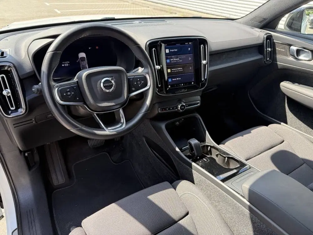 Volvo C40 Ultimate 69 kWh uit 2023, foto 11
