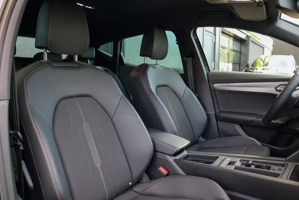 Cupra Formentor 1.4 e-Hybrid Business uit 2024, foto 15