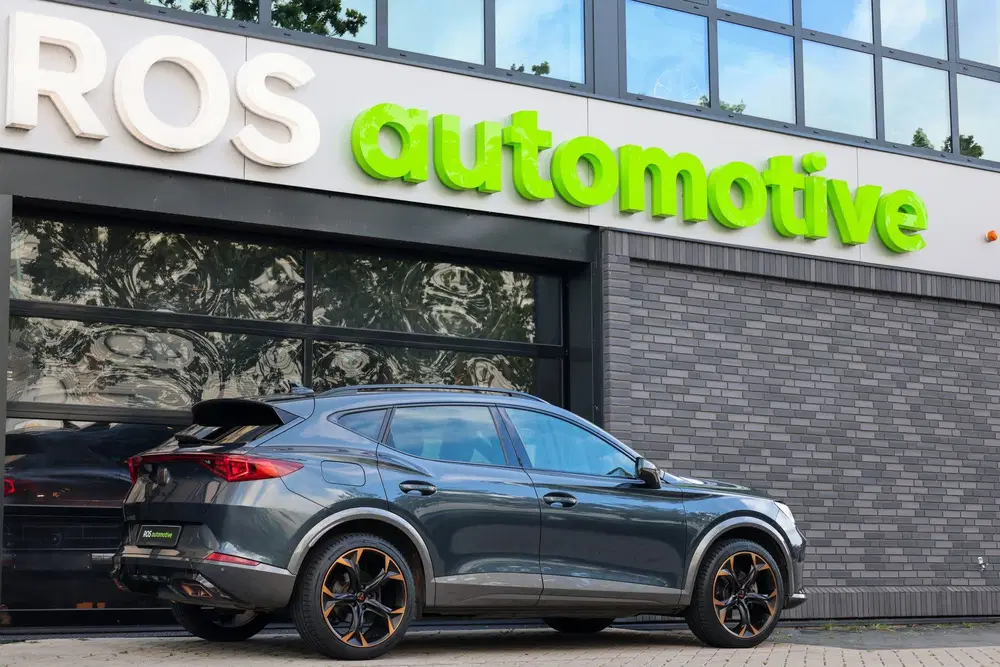 Cupra Formentor 1.4 e-Hybrid Business uit 2024, foto 2