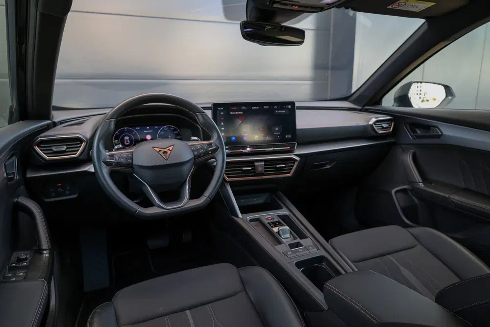 Cupra Formentor 1.4 e-Hybrid Business uit 2024, foto 4