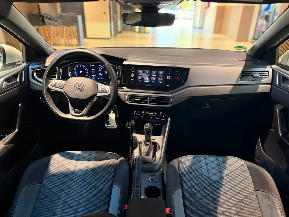 Volkswagen Taigo 1.0 TSI 3x R-Line |Pano|Virtual Cockpit|Car uit 2022, foto 3